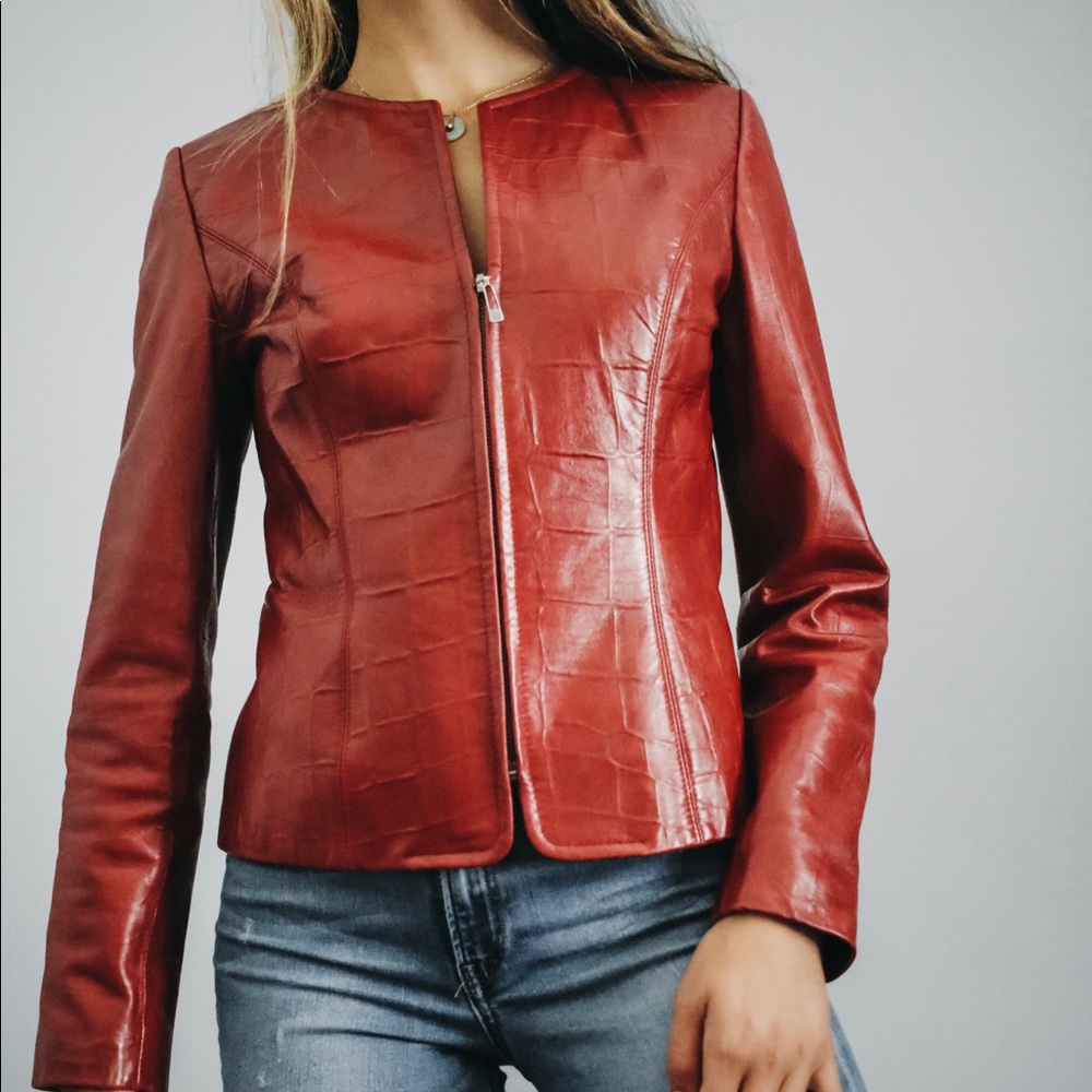 Red leather jacket - Picture 2 of 6